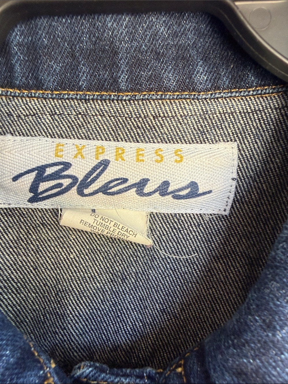 Jacket - Picture 2 of 4